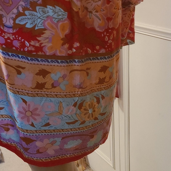 Everkaki Floral Dress - Picture 14 of 16